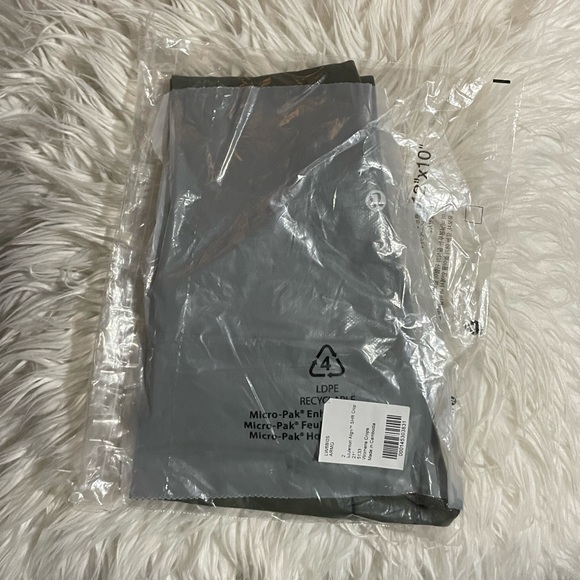 lululemon align leggings 🤍 - Picture 2 of 4